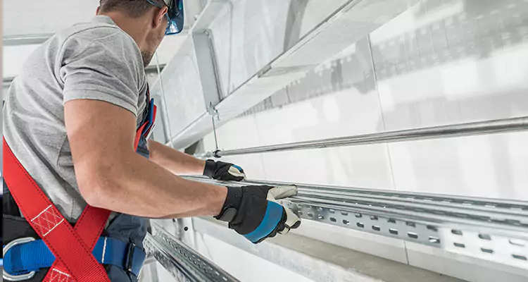 Glass Balcony Railing Replacement in Jacksonville Beach, FL